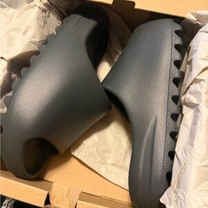 Adidas Yeezy Slides - Dark Onxy Men’s size 9 NEW IN BOX